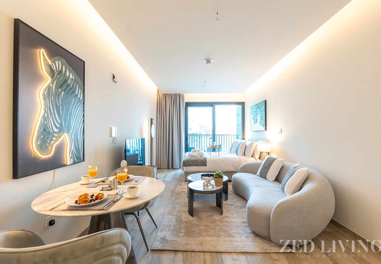 Studio in Dubai - Canal View Comfort: Central Studio in Ahad Residences