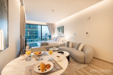 Studio in Dubai - Business Bay Retreat: Cozy Studio at...